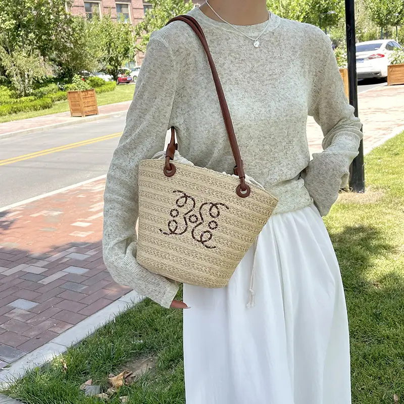 Women's Woven Straw Satchel Bag Large Capacity 2023 - Image 4