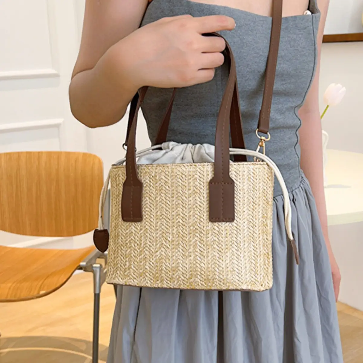 Women's Straw Woven Shoulder Bag for Summer