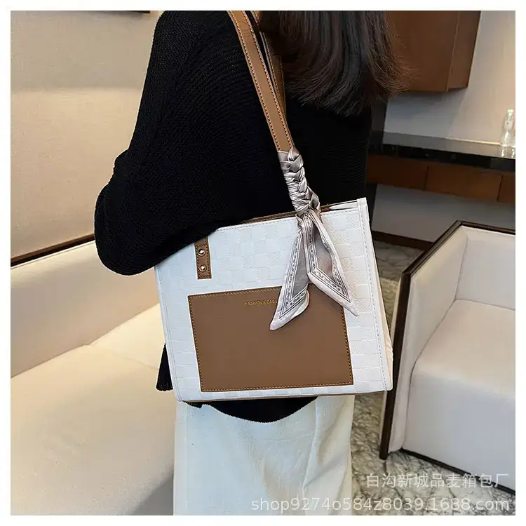Women's Colorblock Checkered Shoulder Bag 2023 New Arrival — feature 17