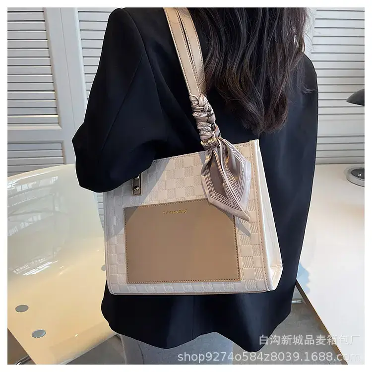 Women's Colorblock Checkered Shoulder Bag 2023 New Arrival — feature 19