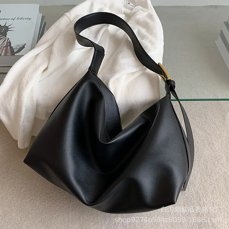 Large Capacity Women's Brown Leather Shoulder Bag 2026 - Image 6