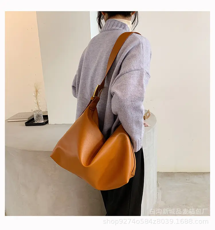 Large Capacity Women's Brown Leather Shoulder Bag 2026 — feature 13