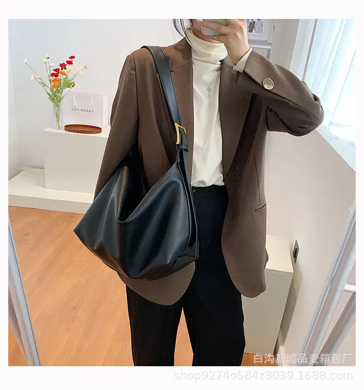 Large Capacity Women's Brown Leather Shoulder Bag 2026 — feature 14