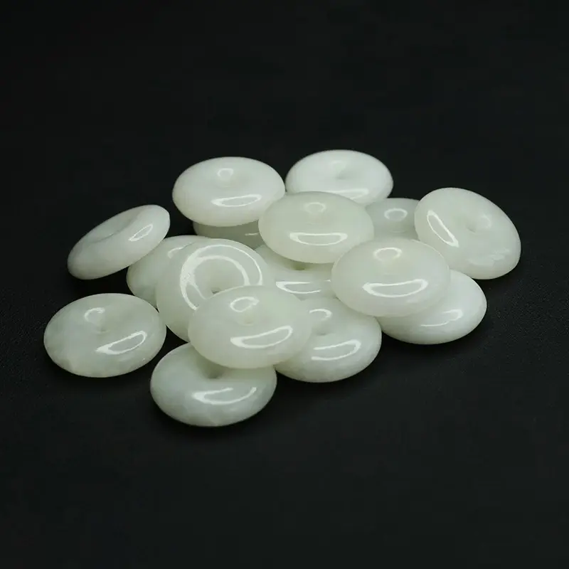 Aiyu Natural Hetian Jade White Jade Buckle Jewelry - Image 4