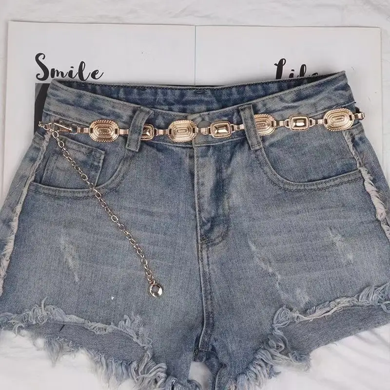 Women's Retro Waist Chain Denim Shorts Set - Image 6