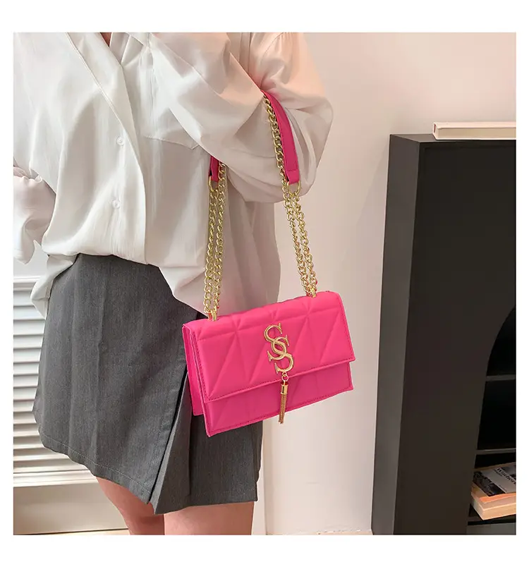 Pink Quilted Shoulder Bag for Women 2023 — feature 18