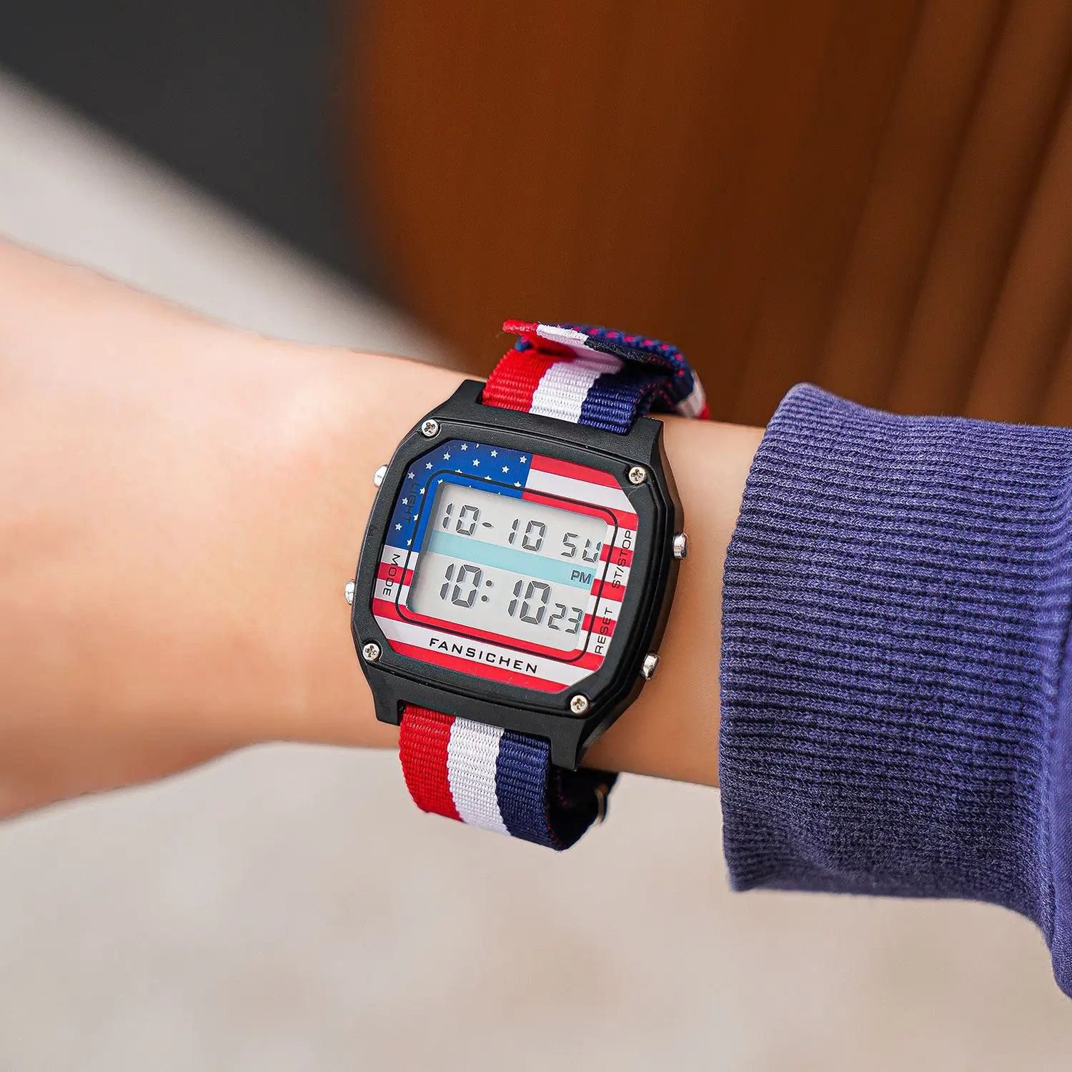 Digital Sports Watch for Men Women Red Blue Strap — feature 6