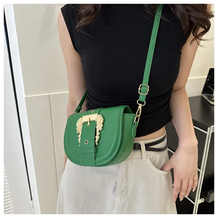 Pink Leather Shoulder Crossbody Bag with Gold Clasp — feature 13