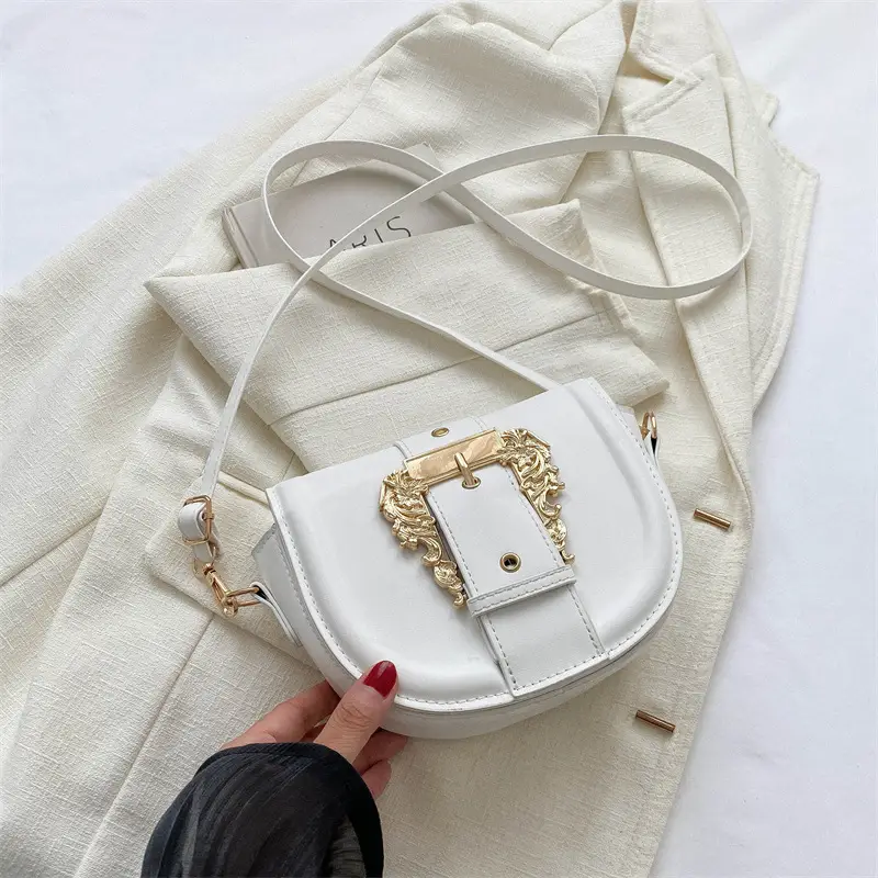 Pink Leather Shoulder Crossbody Bag with Gold Clasp - Image 2