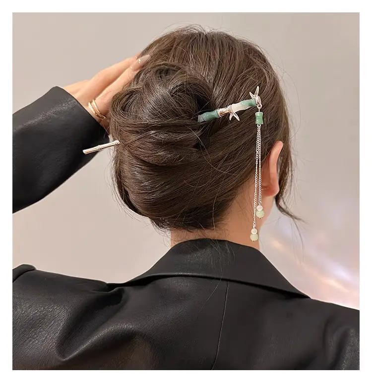 Lilu Hairpin Women Antique Hanfu Walking Tassel Plate Hair Clasp — feature 1