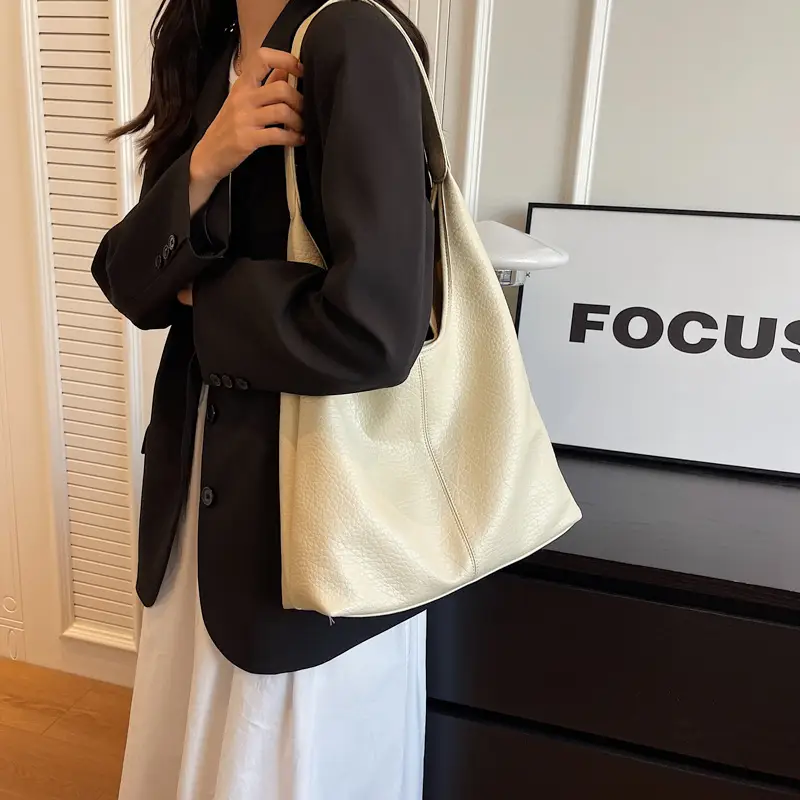 Women's Large Capacity Beige Shoulder Bag 2023 - Image 6