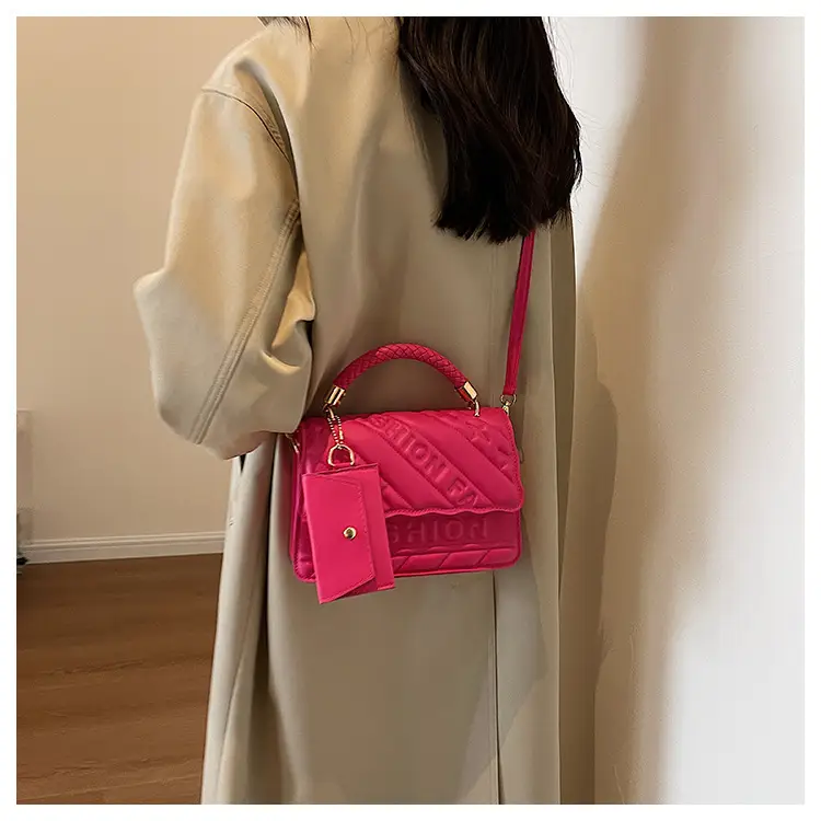 Green Embossed Shoulder Bag with H-tint Design — feature 12