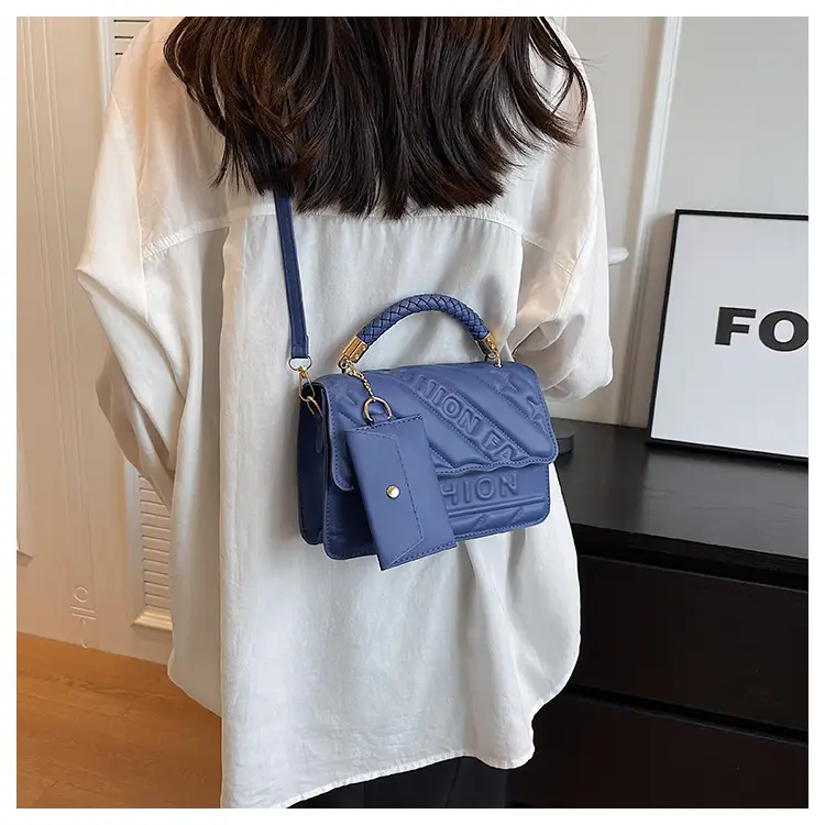 Green Embossed Shoulder Bag with H-tint Design — feature 15