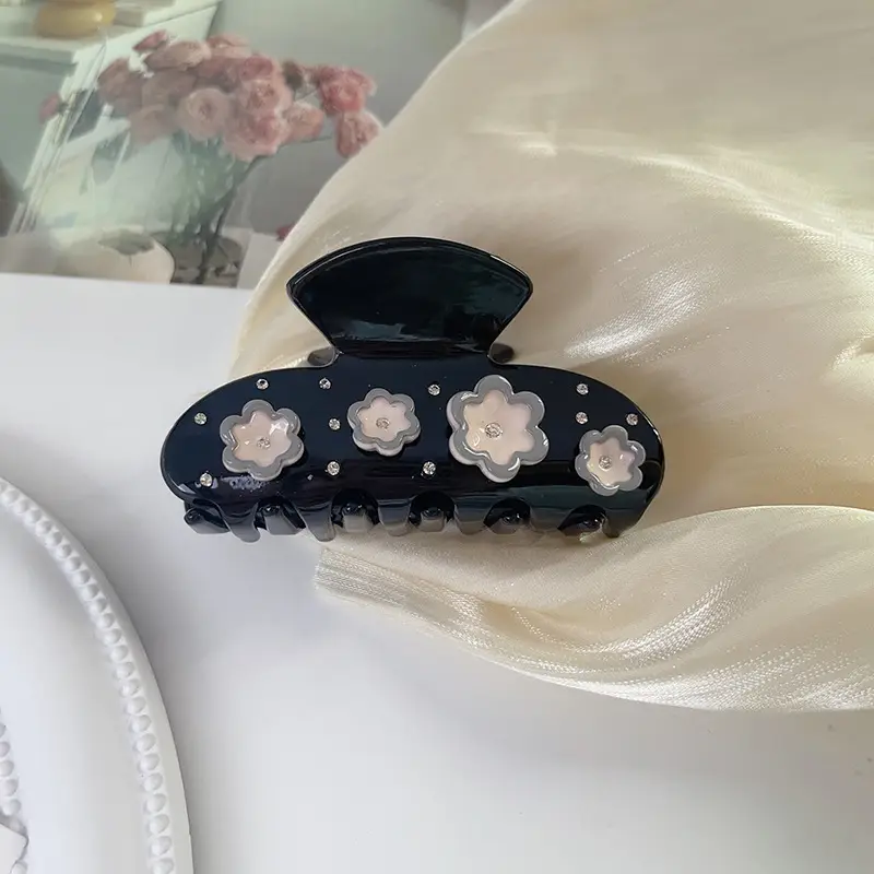 Korean Style Diamond Hair Clips with Flower Design - Image 2