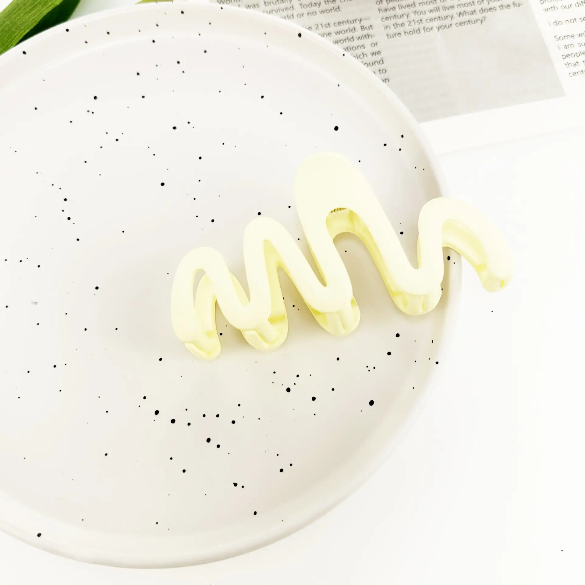 2025 Matte Curved Wave Hair Clip for Women Large Hairpin - Image 6