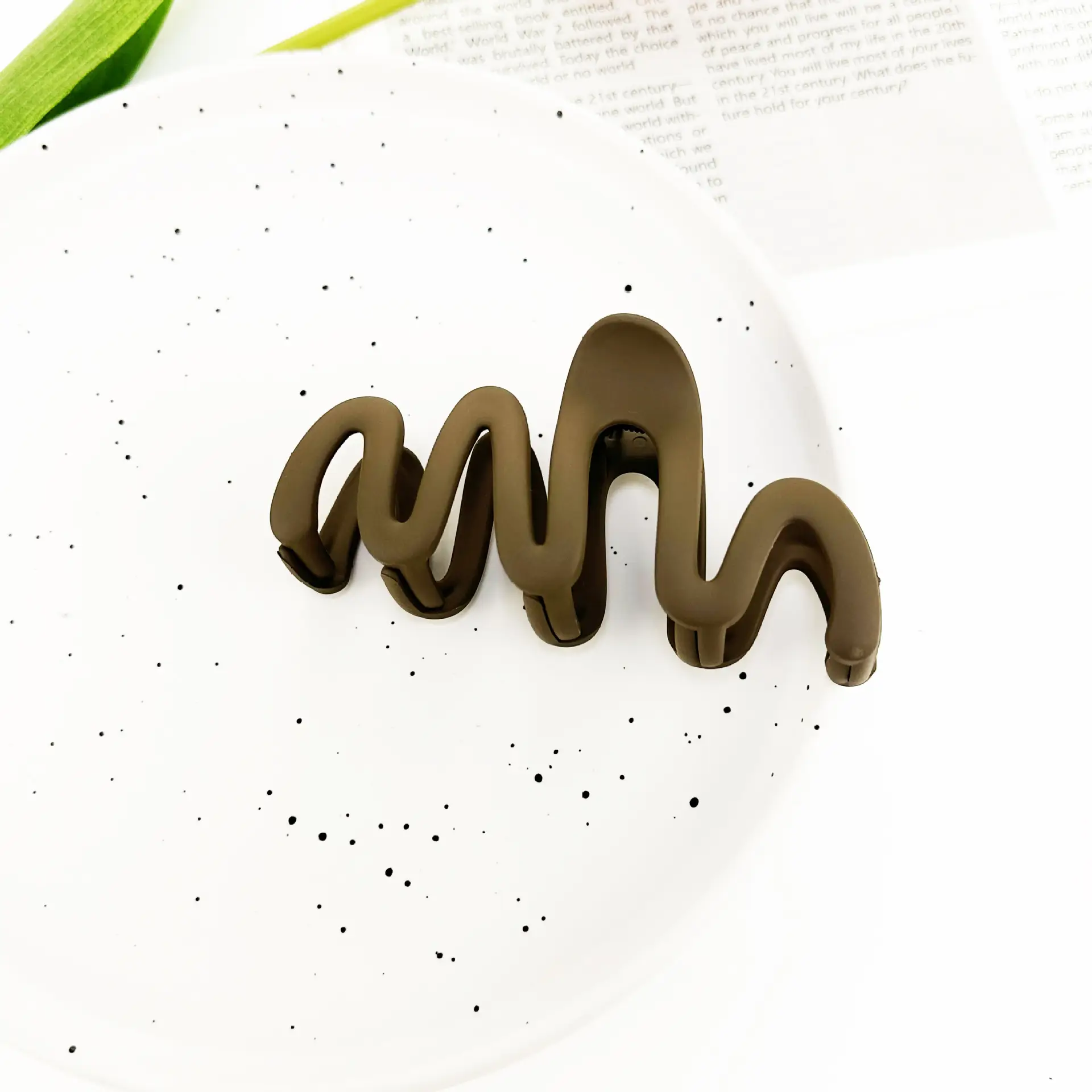 2025 Matte Curved Wave Hair Clip for Women Large Hairpin - Image 8