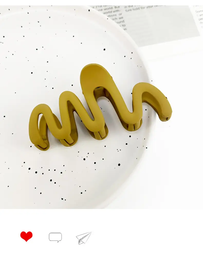 2025 Matte Curved Wave Hair Clip for Women Large Hairpin — feature 5