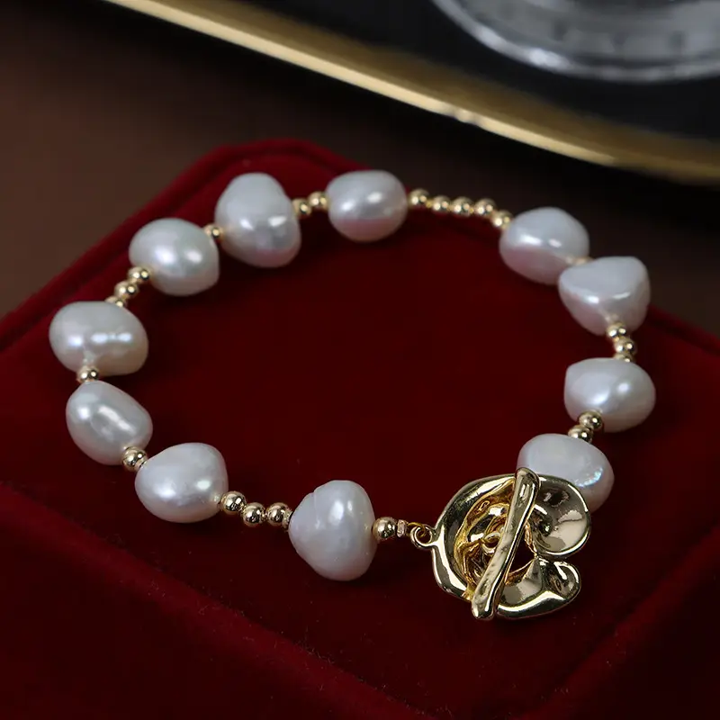 Women's Pearl Bracelet with Gold Clasp
