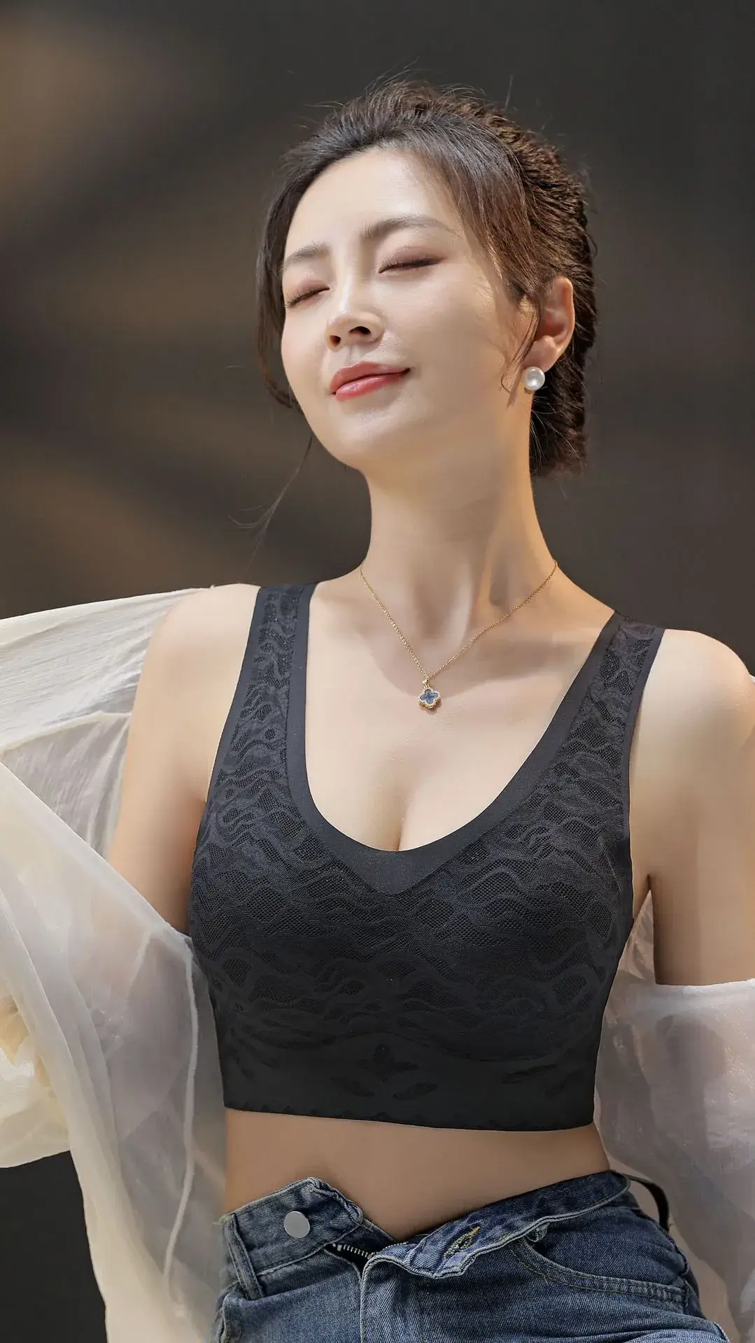 Thin Seamless Push-Up Bra for Large Busts — feature 21