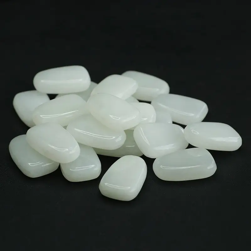 Aiyu Natural Hetian Jade White Jade Pendant — feature 13