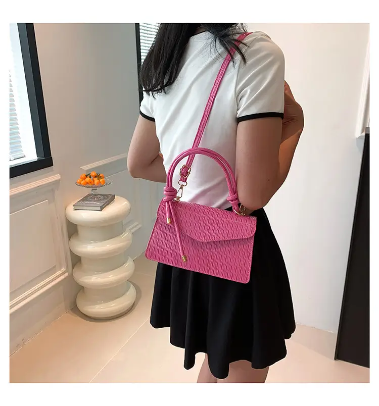 Elegant Beige Square Shoulder Bag 2023 Summer — feature 14