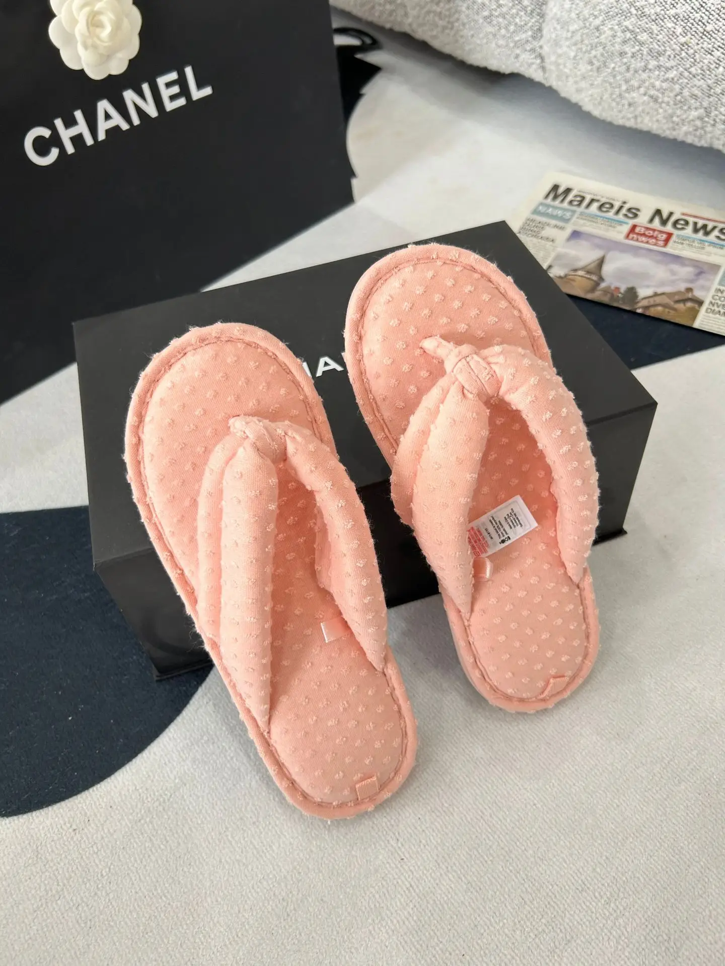Women's Pink Cotton Flip Flops with Dot Pattern — feature 8