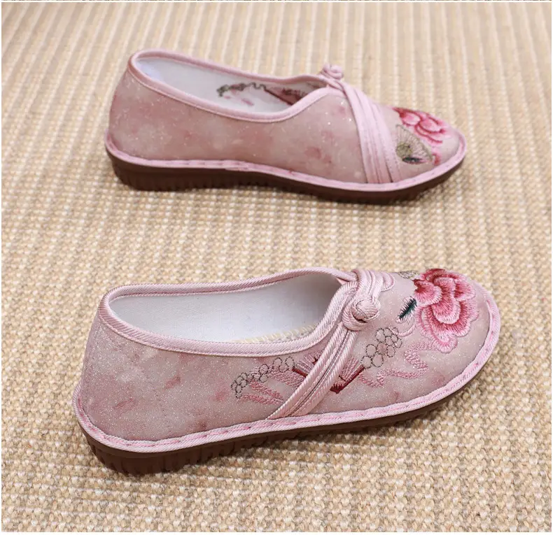 New Old Beijing Cloth Shoes Women's Retro Ethnic Style Embroidered Shoes Comfortable Soft Sole Women's Single Shoes Fashion National Style Mother Shoes — feature 25