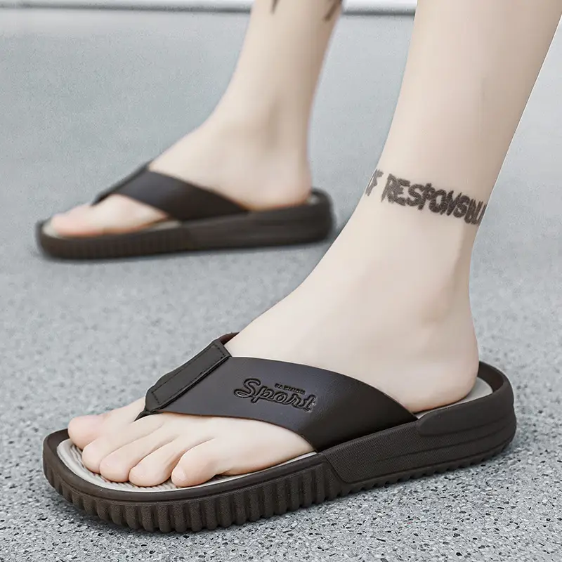Summer flip flops men's Korean-style beach men's slippers leather surface plus size trendy outerwear sandals foreign trade cross-border wholesale - Image 7