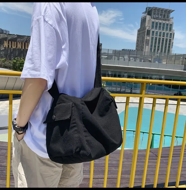 2025 New Ins Harajuku Style Wash Canvas Crossbody Bag Large Capacity Student Shoulder Bag — feature 21
