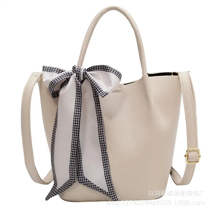 2026 New Retro French Niche Handbag for Women