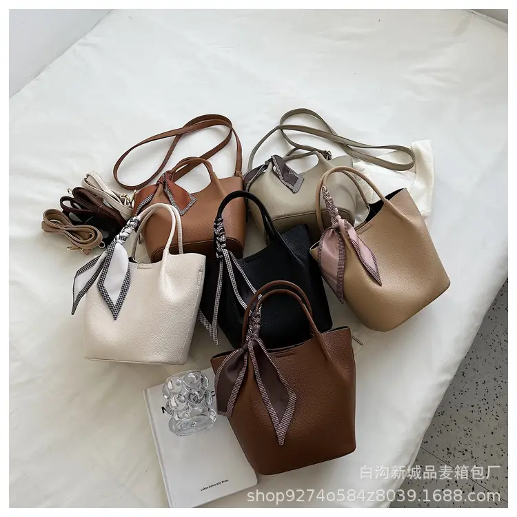 2026 New Retro French Niche Handbag for Women — feature 9