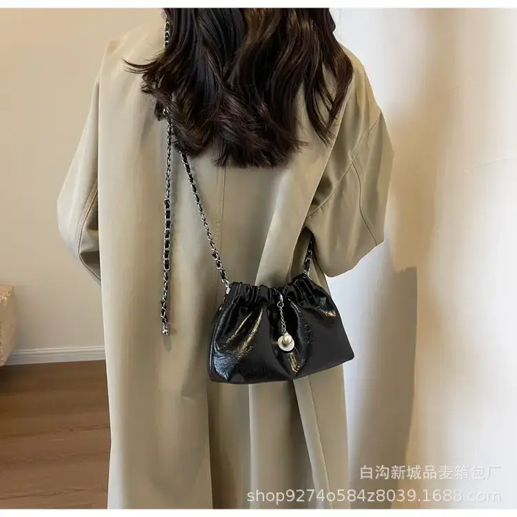 Silver Chain Shoulder Bag for Women 2026 — feature 14