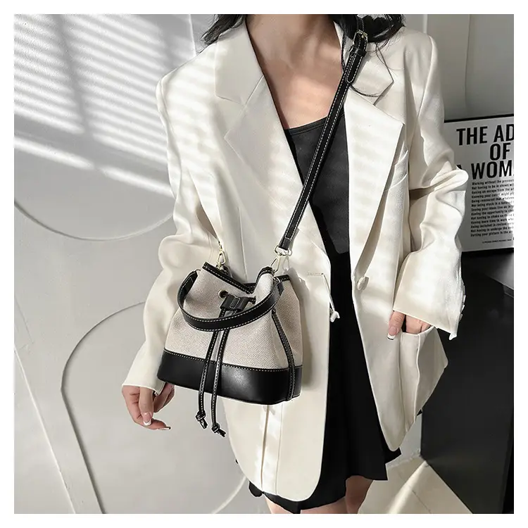 Korean Canvas Bucket Bag Color Contrast Shoulder Bag — feature 14