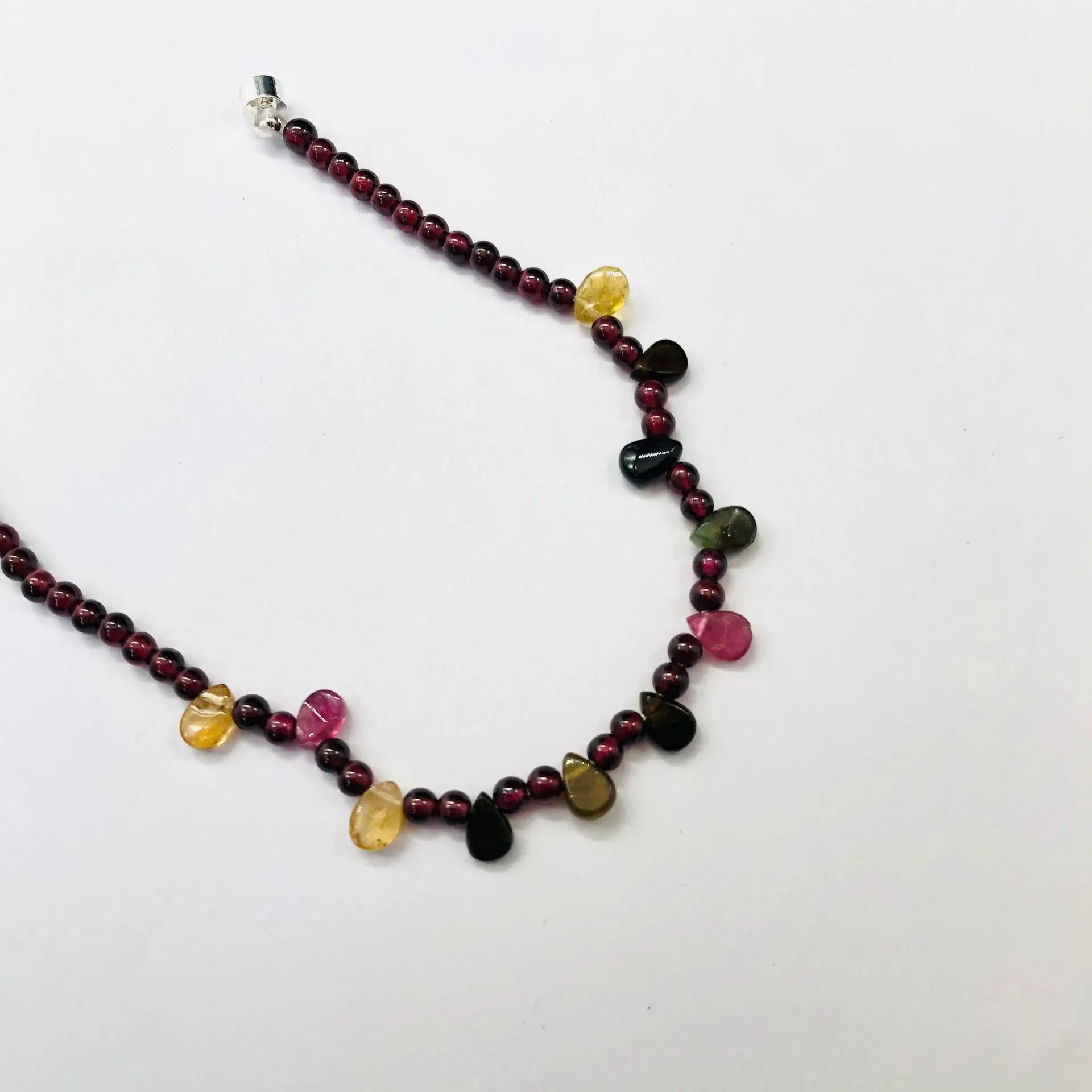 Natural Garnet Clavicle Chain for Women's Luxury Jewelry — feature 8
