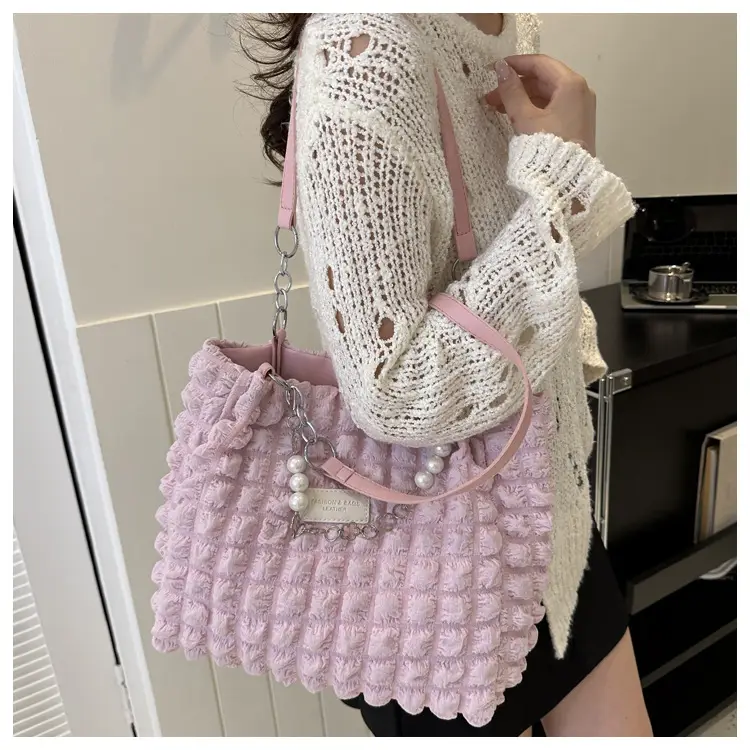 Green Pleated Shoulder Bag for Women 2023 Summer — feature 12