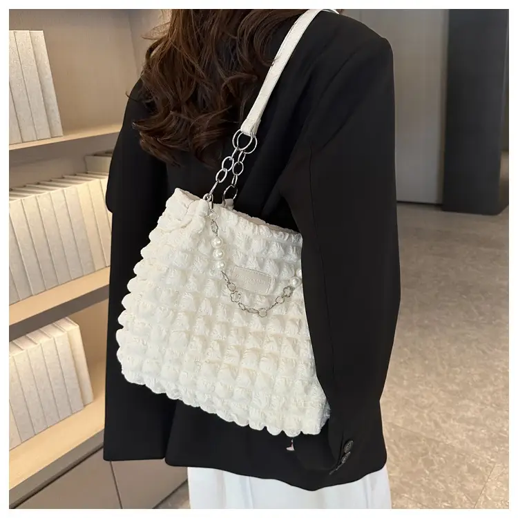 Green Pleated Shoulder Bag for Women 2023 Summer — feature 19