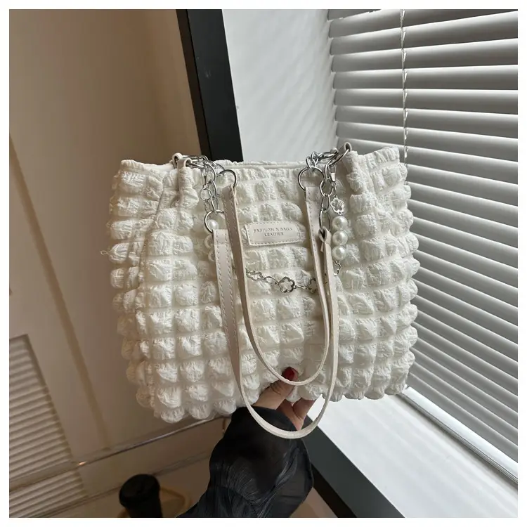 Green Pleated Shoulder Bag for Women 2023 Summer — feature 24