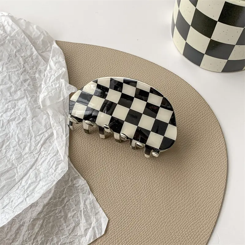 Black White Checkered Shark Clip for Women - Image 5