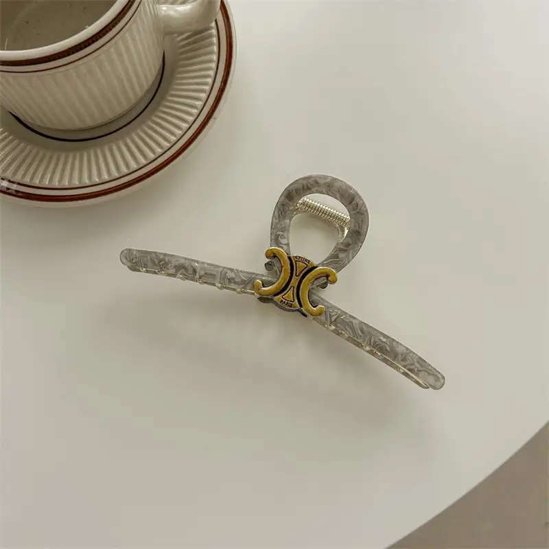 Oversized Retro Shark Clip for Women Gold Plated - Image 5