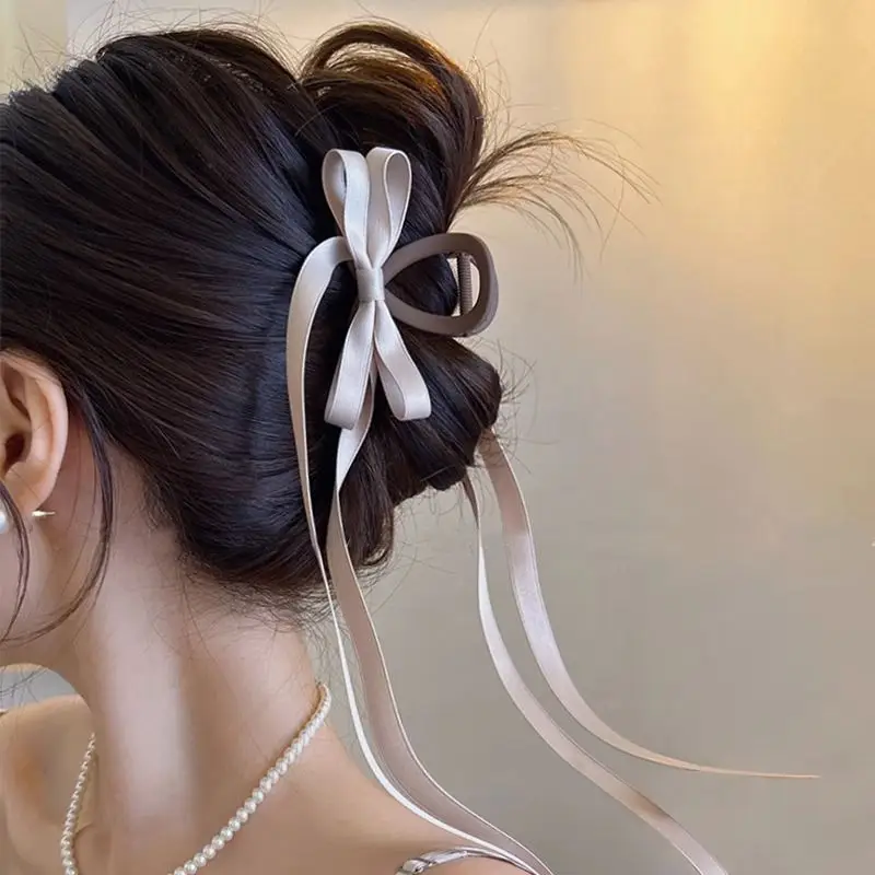 Black Elegant Shark Clip Hairpin for Women