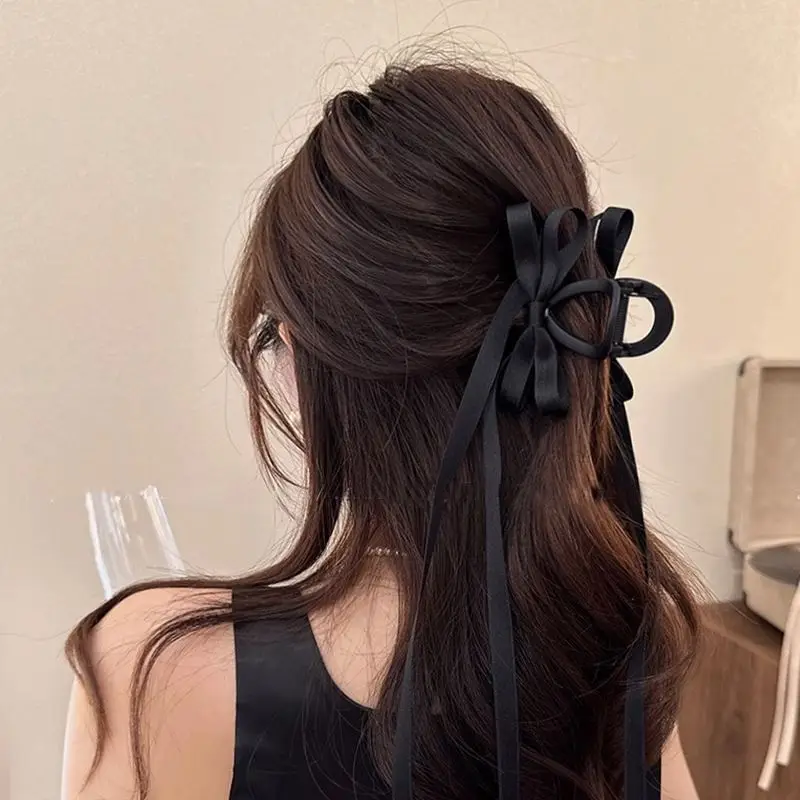 Black Elegant Shark Clip Hairpin for Women