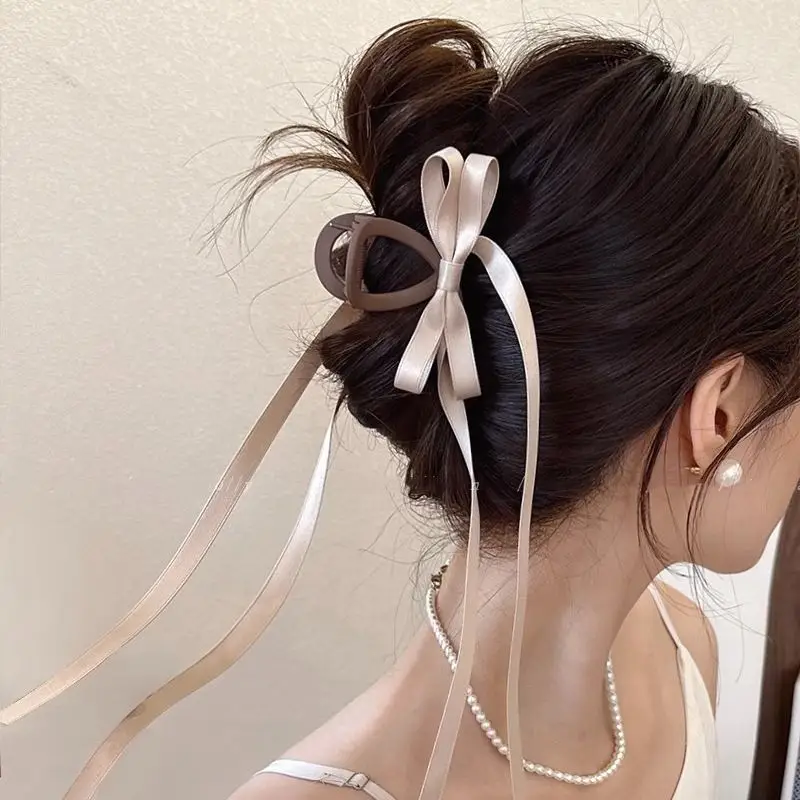 Black Elegant Shark Clip Hairpin for Women