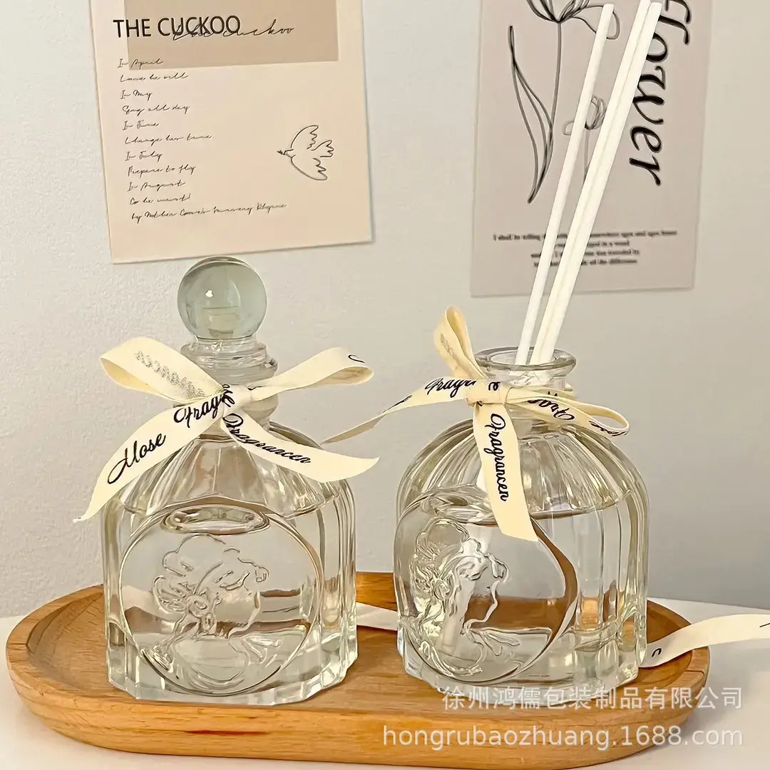 Wholesale 100ml Glass Perfume Bottle with Wind Rattan Design