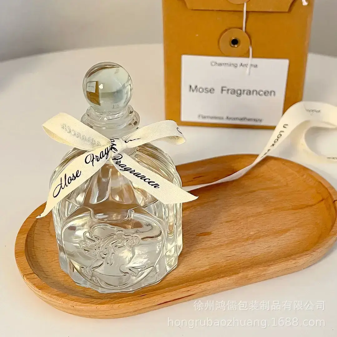 Wholesale 100ml Glass Perfume Bottle with Wind Rattan Design