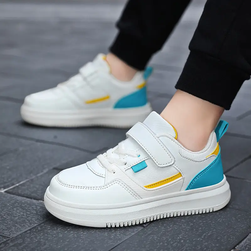 Wholesale Boys Sports Board Shoes White Blue Large - Image 10