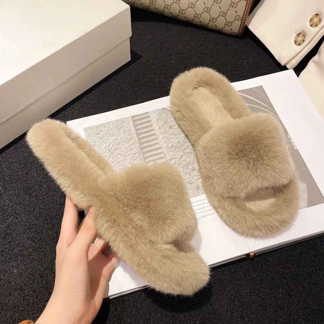 Mao Mao Slippers Women's Winter Outfit 2023 Autumn New Indoor Lazy Flat Plush Slippers Home Cotton Slippers