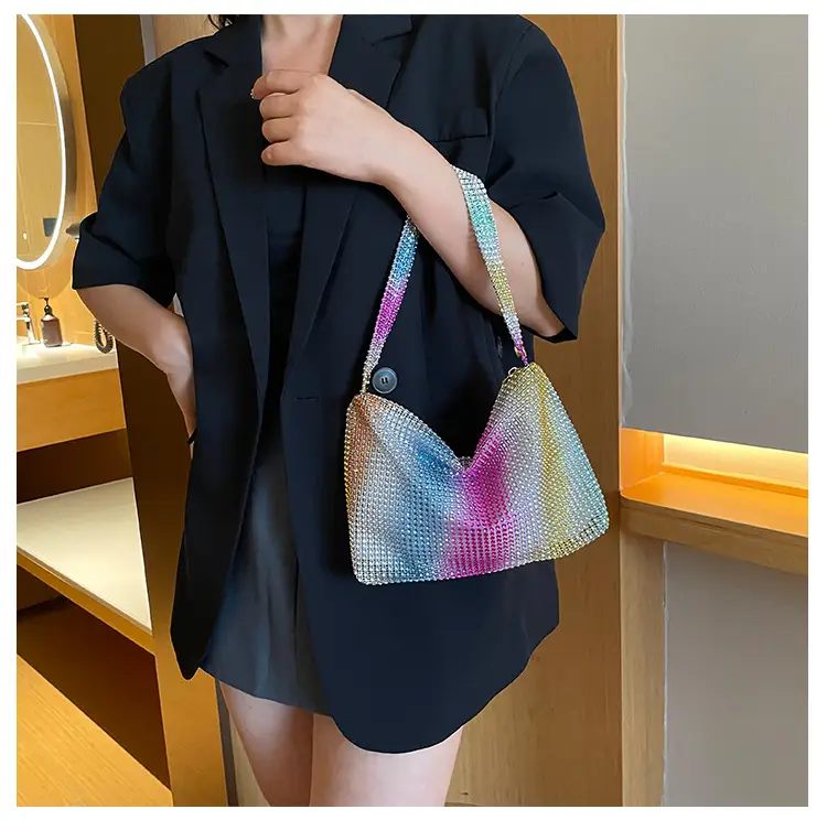 2023 Summer Women's Distinctive Black Knitted Shoulder Bag — feature 21