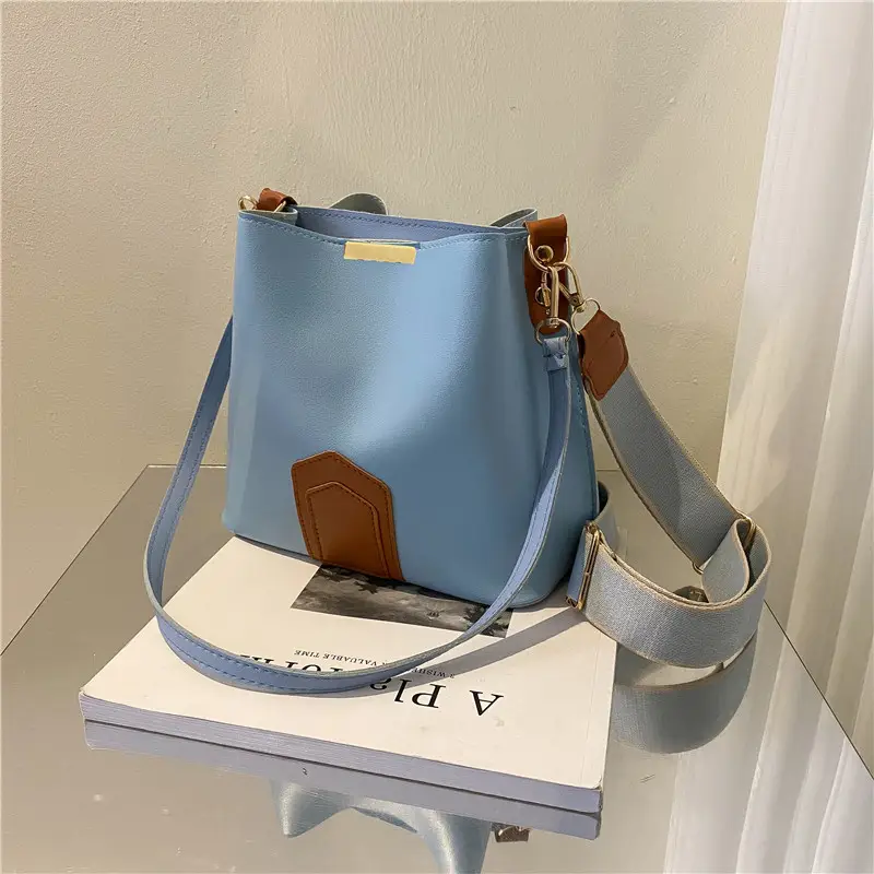Black Shoulder Bag with Brown Accent for Women - Image 5