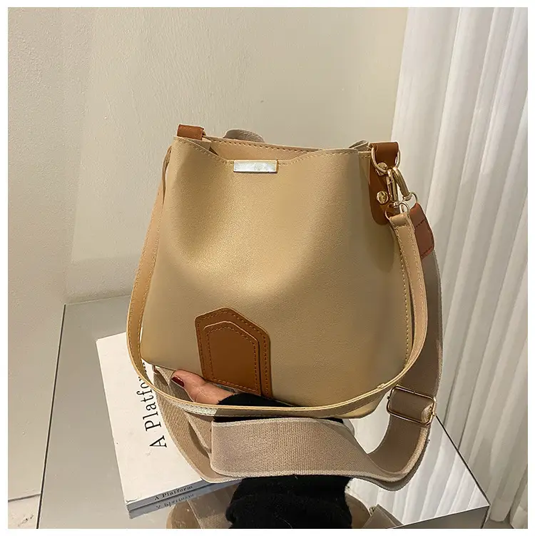 Black Shoulder Bag with Brown Accent for Women - Image 2
