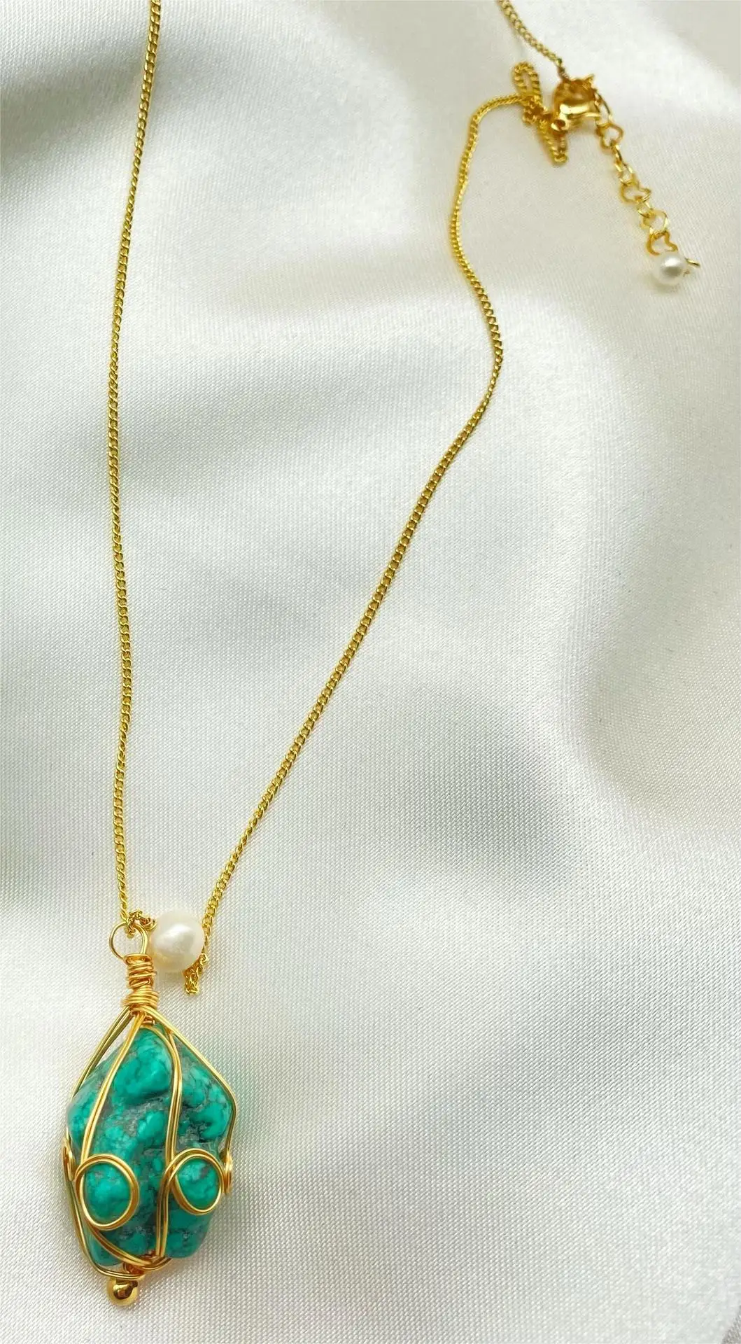 Natural Turquoise Clavicle Necklace for Women — feature 1
